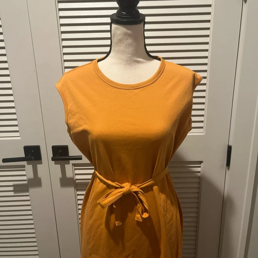 Uniqlo Orange Midi Dress with Tie Waist - Picture 2 of 8